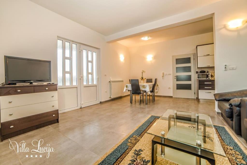 Villa Lucija Pula Dış mekan fotoğraf
